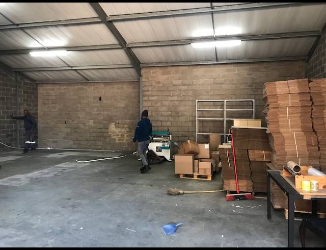 185M² WAREHOUSE RENTED IN BRIARDENE